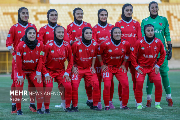 اولین هفته لیگ برتر بانوان - ایستا البرز پرسپولیس