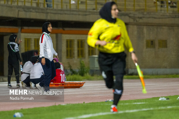 اولین هفته لیگ برتر بانوان - ایستا البرز پرسپولیس