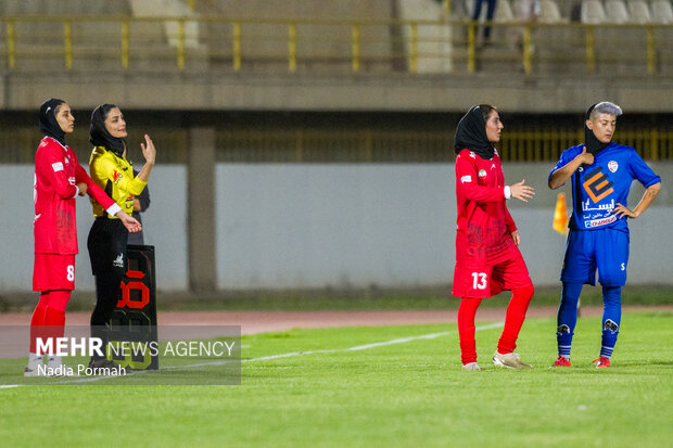 اولین هفته لیگ برتر بانوان - ایستا البرز پرسپولیس