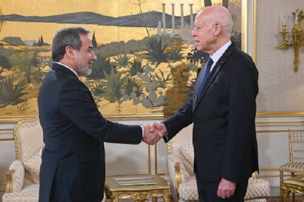 İran ve Tunus, ekonomik ve turizm işbirliğini canlandırıyor İran ve Tunus, ekonomik ve turizm işbirliğini canlandırıyor