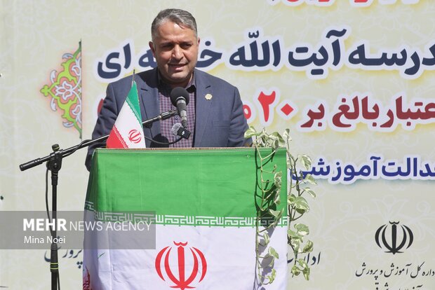 افتتاح مدرسه ۱۲ کلاسه شهید آیت‌الله آل‌هاشم در شهرستان اسکو