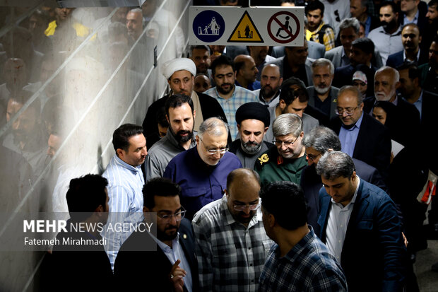 تست گرم خط 7 متروی تهران 19