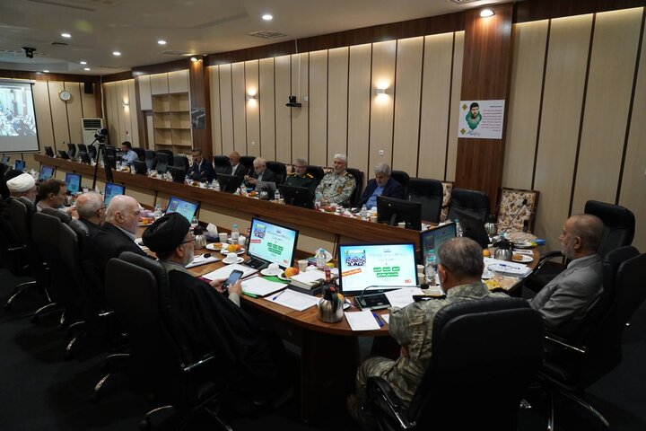 الزام ارتباط با جامعه و صنعت برای تبدیل وضعیت اعضای هیئت علمی بررسی شد