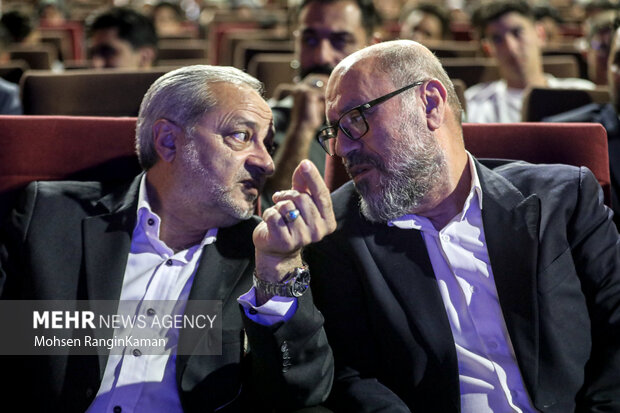 آیین تقدیر از پذیرفتهشدگان سمپاد مناطق هدف بنیاد علوی 8