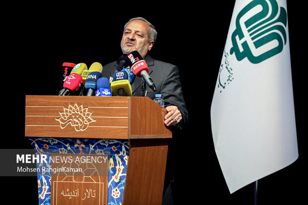 آیین تقدیر از پذیرفتهشدگان سمپاد مناطق هدف بنیاد علوی 9