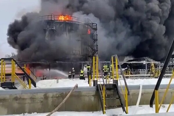 Fire kills six at Turkish perfume warehouse