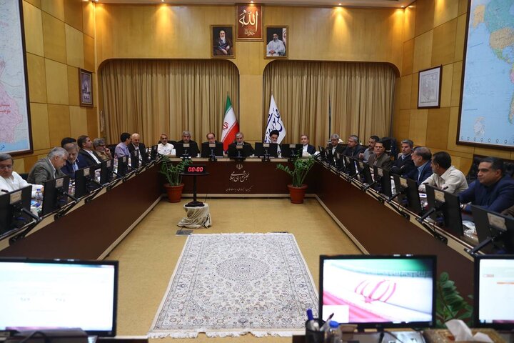 نشست اضطراری کمیسیون امنیت ملی با حضور عراقچی برگزار شد