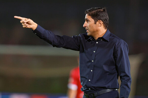 هاشمیان: سبک کارم همین است و تغییر نمی کند؛ انگیزه مادی ندارم هاشمیان: سبک کارم همین است و تغییر نمی کند؛ انگیزه مادی ندارم