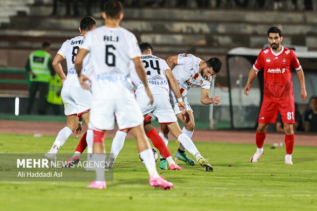 لیگ برتر فوتبال؛ پرسپولیس - فولاد خوزستان 14