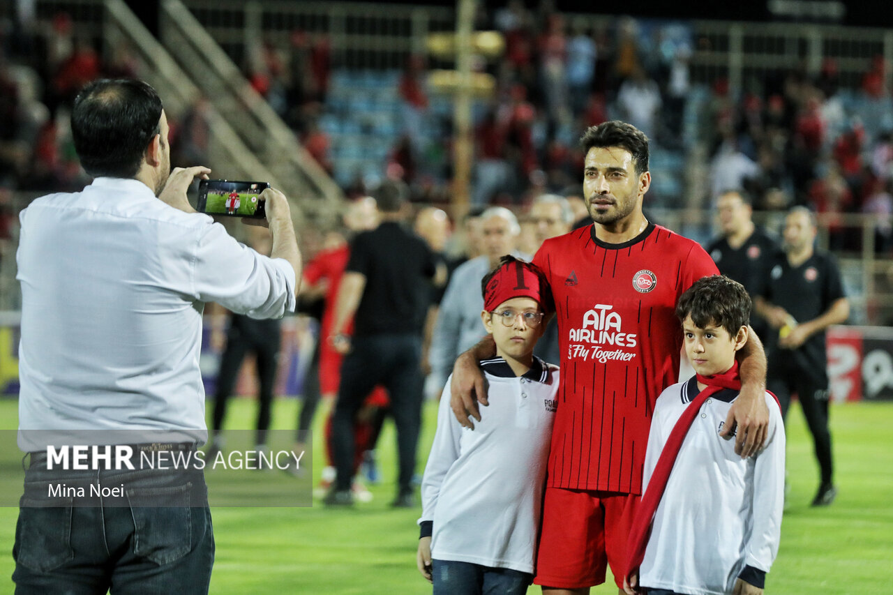 شباب،الاهلي،تراكتور،ليگ،بازي