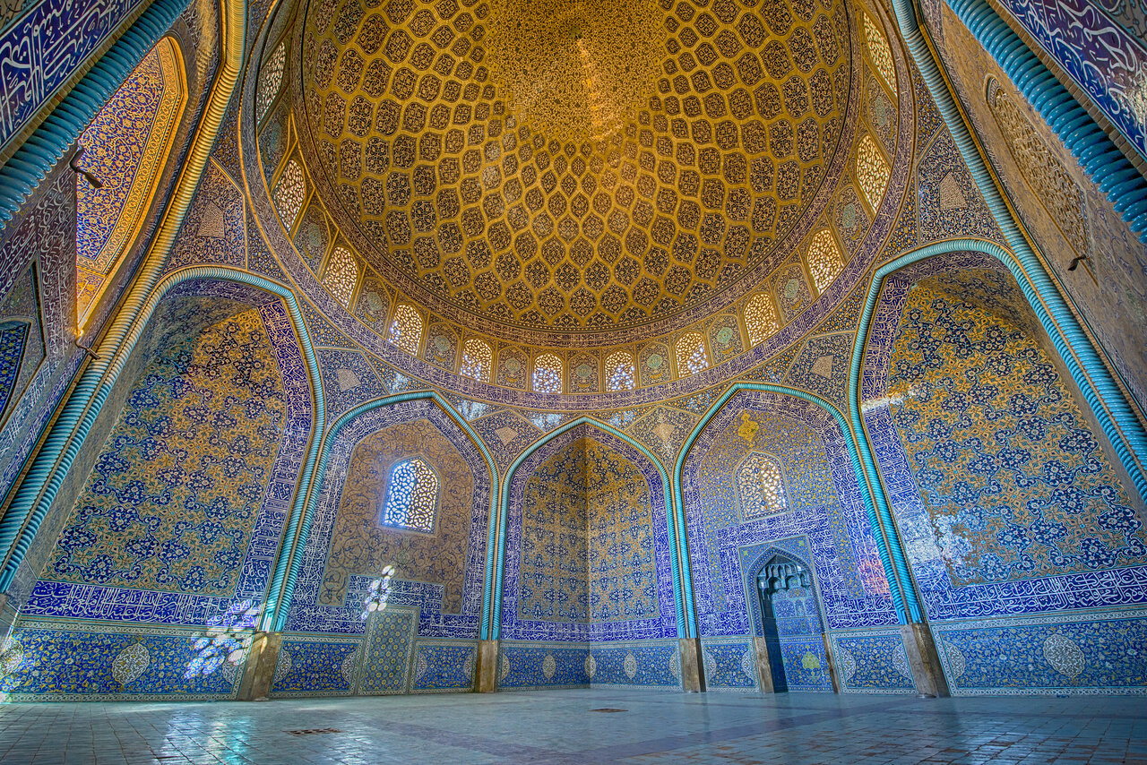هنر اسلامی برخلاف هنر مدرن معنابنیاد است؛فلسفه نقوش هندسی تکرار شونده