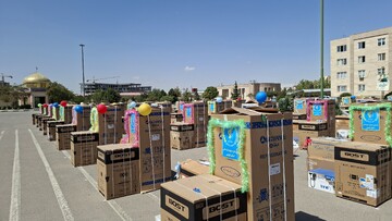 ۵۰ سری جهیزیه به زوج‌های تحت پوشش بهزیستی خراسان جنوبی اهدا شد