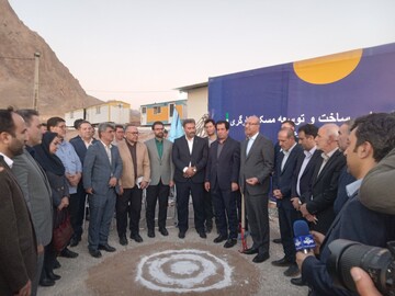 کلنگ‌زنی ۷۰۲ واحد مسکن کارگری در کرمانشاه