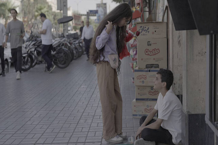فیلمبرداری «ترازو» به پایان رسید؛ پسری که با یک ترازو به دنبال نان است فیلمبرداری «ترازو» به پایان رسید؛ پسری که با یک ترازو به دنبال نان است