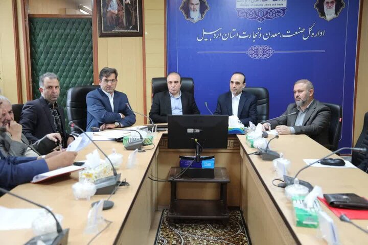 تأکید بر نقش محوری مدیران اجرایی در رفع موانع تولید در استان اردبیل تأکید بر نقش محوری مدیران اجرایی در رفع موانع تولید در استان اردبیل