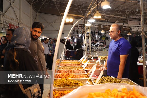 نمایشگاه پاییزه در زاهدان