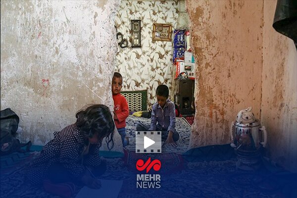 ۴ میلیون و ۵۰۰ هزار نفر زیر خط فقر قرار دارند ۴ میلیون و ۵۰۰ هزار نفر زیر خط فقر قرار دارند