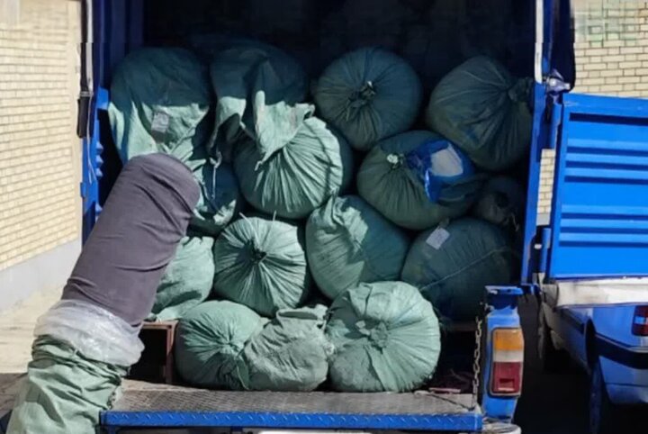 کشف پارچه قاچاق خارجی ۲۰ میلیاردی ریال در مرند