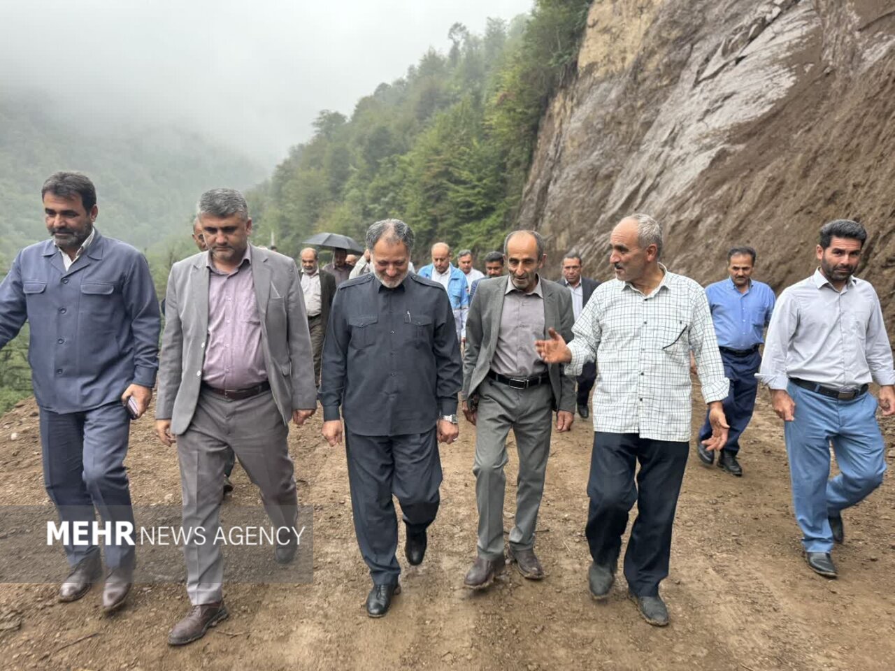 جاده روستای کوهستانی روعاچول در تالش بازگشایی شد