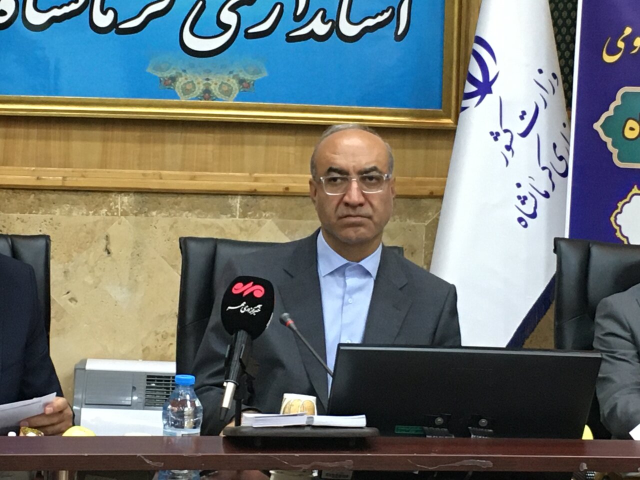 حضور معاون وزیر صمت گره‌گشای تولید کرمانشاه است