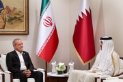 Pezeşkiyan, Doha'da Katar Emiri Al Sani ile görüştü