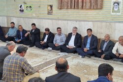 دیدار استاندار تهران با مردم روستای قلعه‌سین پیشوا