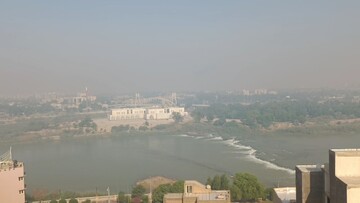 اهواز در هاله‌ای از دود