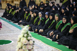 آیین خطبه خوانی خادمان در روز میلاد حضرت معصومه (س)