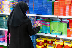 بازار نوشت‌افزار در چنگال محتوای نامناسب