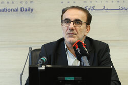 رئیس‌زاده: تعلل در اجرای امضای الکترونیک نسخ قابل پیگرد است