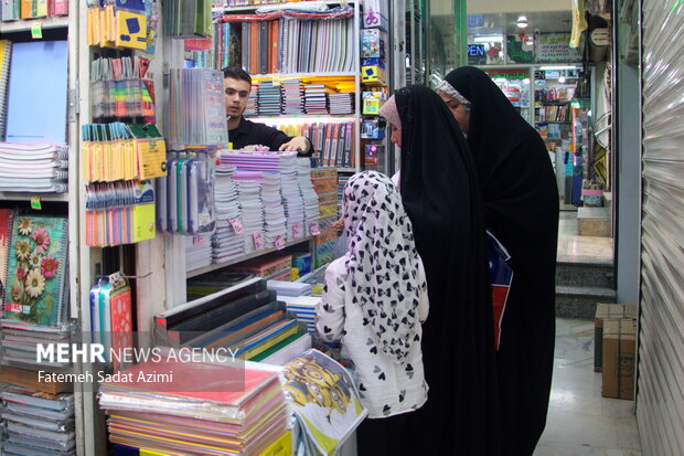 بازار خرید لوازم التحریر در قم