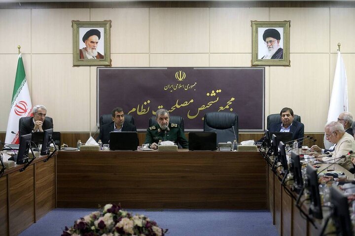 بررسی واگذاری سهام شرکت ملی نفت در راستای مولدسازی داراییهای دولت