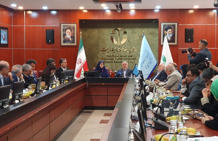 تفاهم‌نامه همکاری محیط‌زیست و گردشگری برای توسعه پایدار امضا شد
