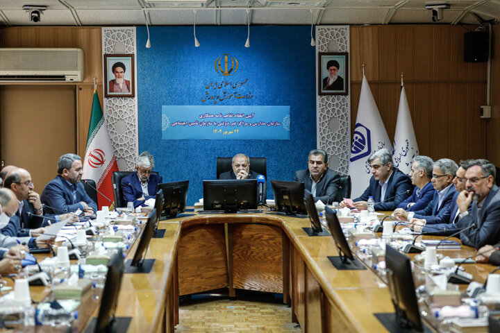 پوشش بیمه‌ای بیش از 280 هزار نفر از فرهنگیان