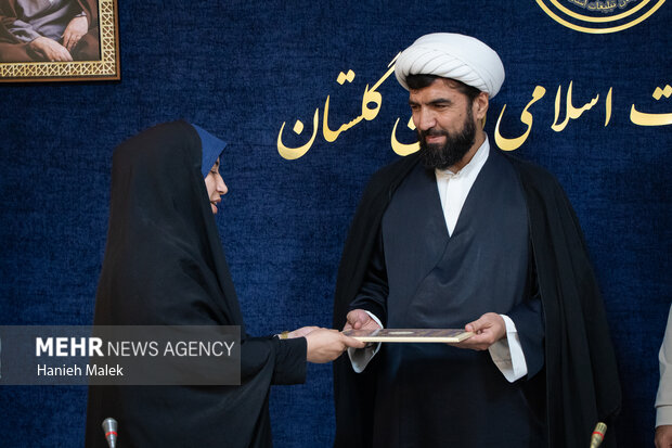 نشست مدیرعامل خبرگزاری مهر با اصحاب رسانه گلستان