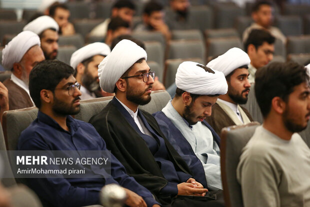 آئین افتتاحیه سال تحصیلی موسسه آموزشی پژوهشی امام خمینی (ره)