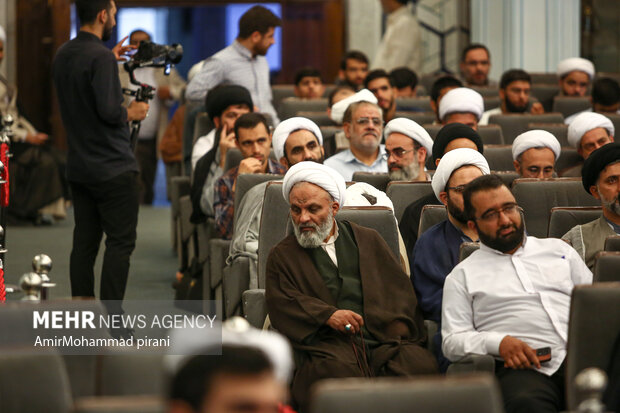 آئین افتتاحیه سال تحصیلی موسسه آموزشی پژوهشی امام خمینی (ره)