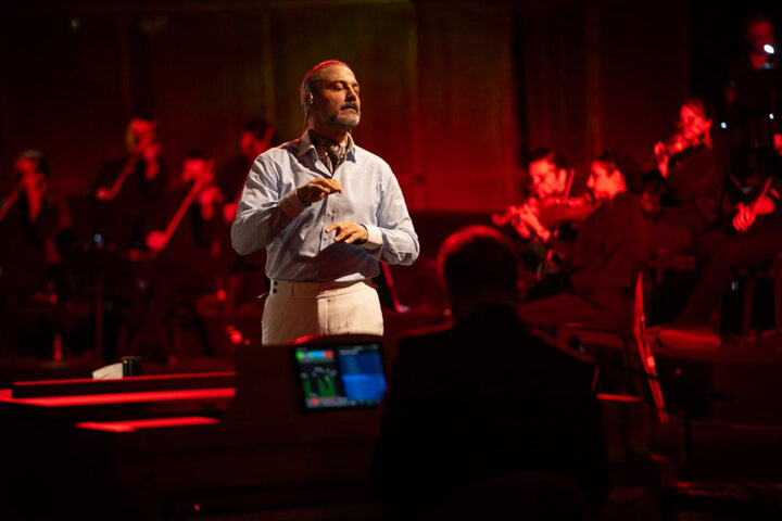 تور کنسرت «ایرانم» علیرضا قربانی به یزد میرود؛ اجرا در فضای باز