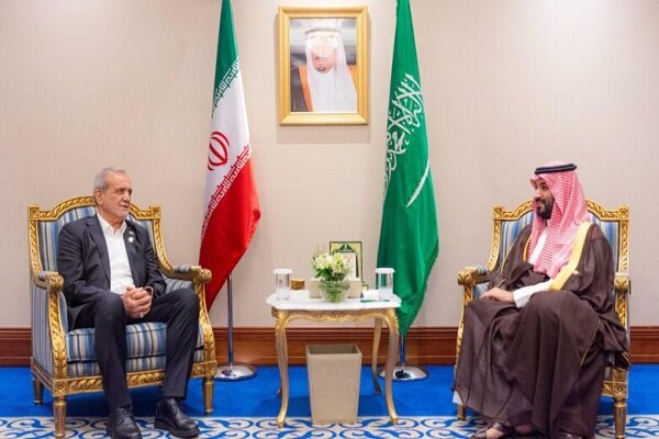 دیدار پزشکیان با بن سلمان