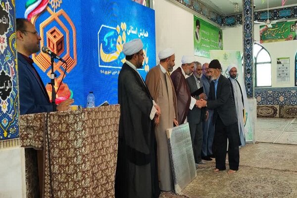 یاوران وقف خراسان جنوبی تجلیل شدند