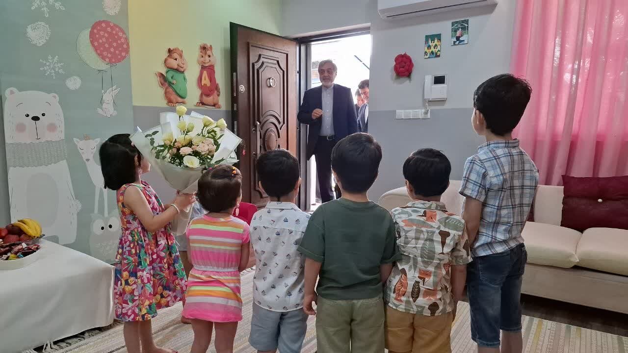 فرماندار رشت: خدمت به کودکان بیسرپرست معاملهای دو سر سود با خدا است فرماندار رشت: خدمت به کودکان بیسرپرست معاملهای دو سر سود با خدا است