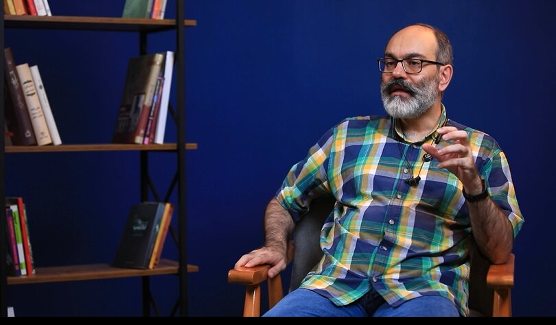الزامات کنشگری هنرمند در زمانه جنگ؛ «علاج» کنش هنرمندانه چاوشی بود