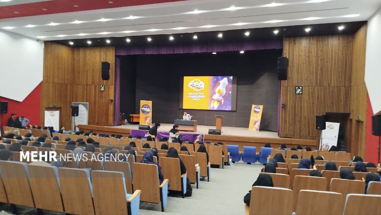 ۲۵۰ دانش آموز گیلانی در «لیگ جت» رقابت کردند ۲۵۰ دانش آموز گیلانی در «لیگ جت» رقابت کردند