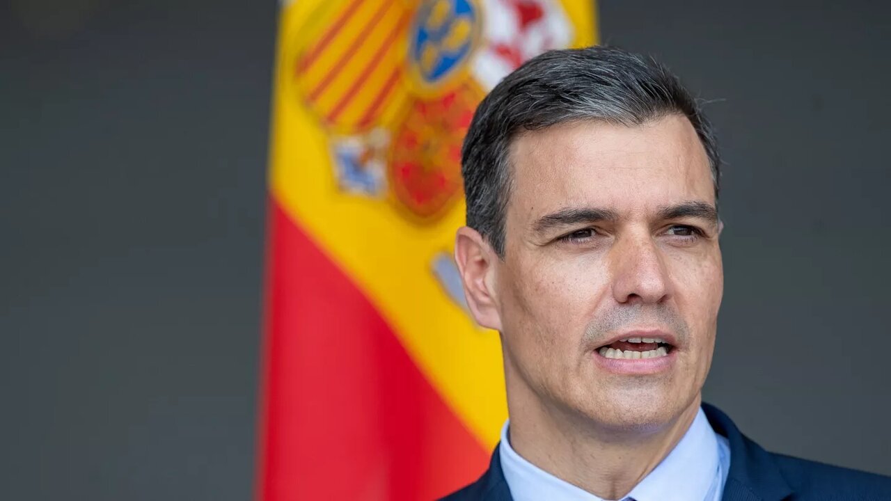 Spanish PM urges Israel to not pose threat against flotilla