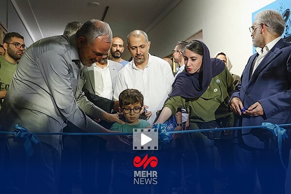 نمایشگاه کاریکاتور باج نیوز ها افتتاح شد