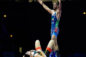 تقابل حساس تاج الدینوف و امیرعلی آذرپیرا در ریاض