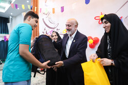 جشن ماه مهر و مهربانی در خیریه امدادگران عاشورا