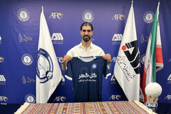 بازیکن سابق پرسپولیس به گل گهر پیوست