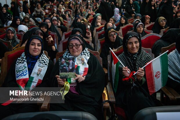 اجلاسیه ۸۲ شهید مداح استان سمنان در شاهرود