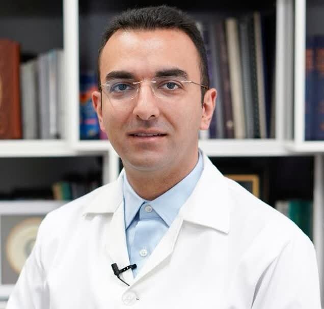 داروخانه های کرمان به دلیل عدم دریافت مطالباتشان درمعرض ورشکستگی هستند داروخانه های کرمان به دلیل عدم دریافت مطالباتشان درمعرض ورشکستگی هستند